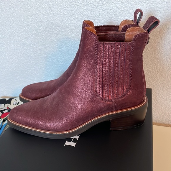 Coach Bowery Boots - Picture 3 of 9